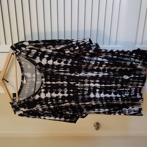 Lularoe T
